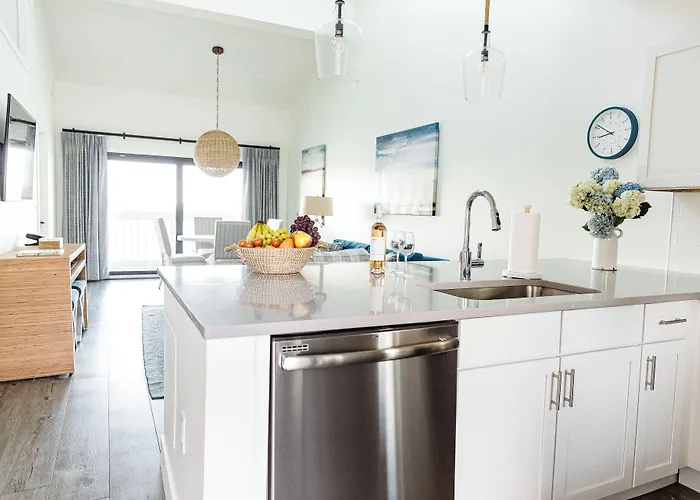 The Suites At Fishermen'S Village - 2 Bedroom Suites